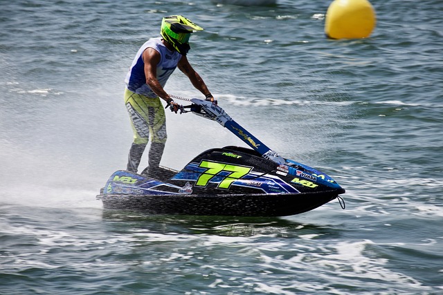 足球——意甲：威尼斯平那不勒斯.